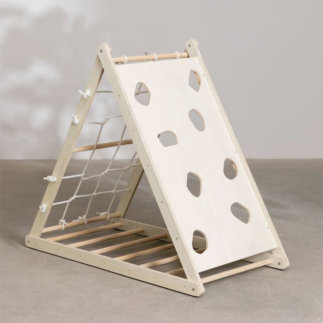 Triangle climbing