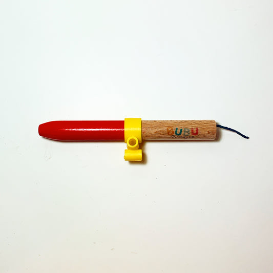 Carretilla de madera BubuMagic inspirada en la Fiesta Mayor catalana. Juguete de rol artesanal.