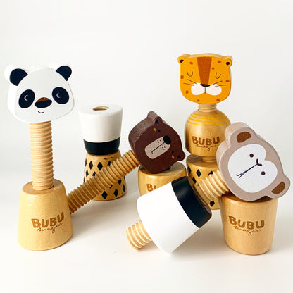 Animales de madera apilables con rosca BubuMagic. Detalle del acabado artesanal y pinturas naturales.
